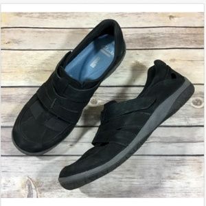 clarks cushion soft loafers